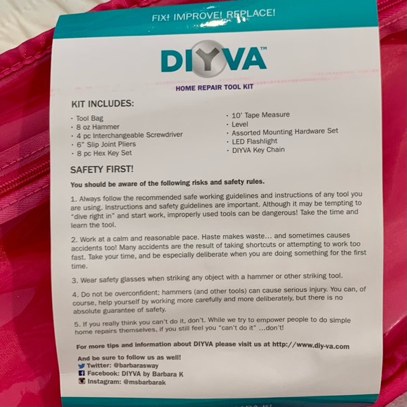 FREE W/PURCHASE Real Housewives of NY fans! Diyva toolkit NWOT - Picture 6 of 8